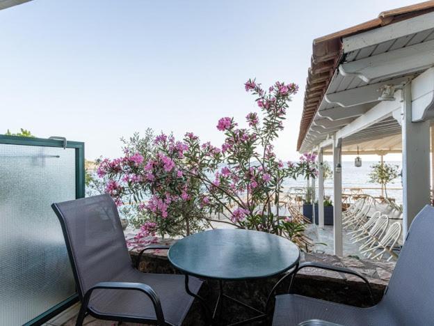 Aparthotel Marina Kardamyli Exterior foto
