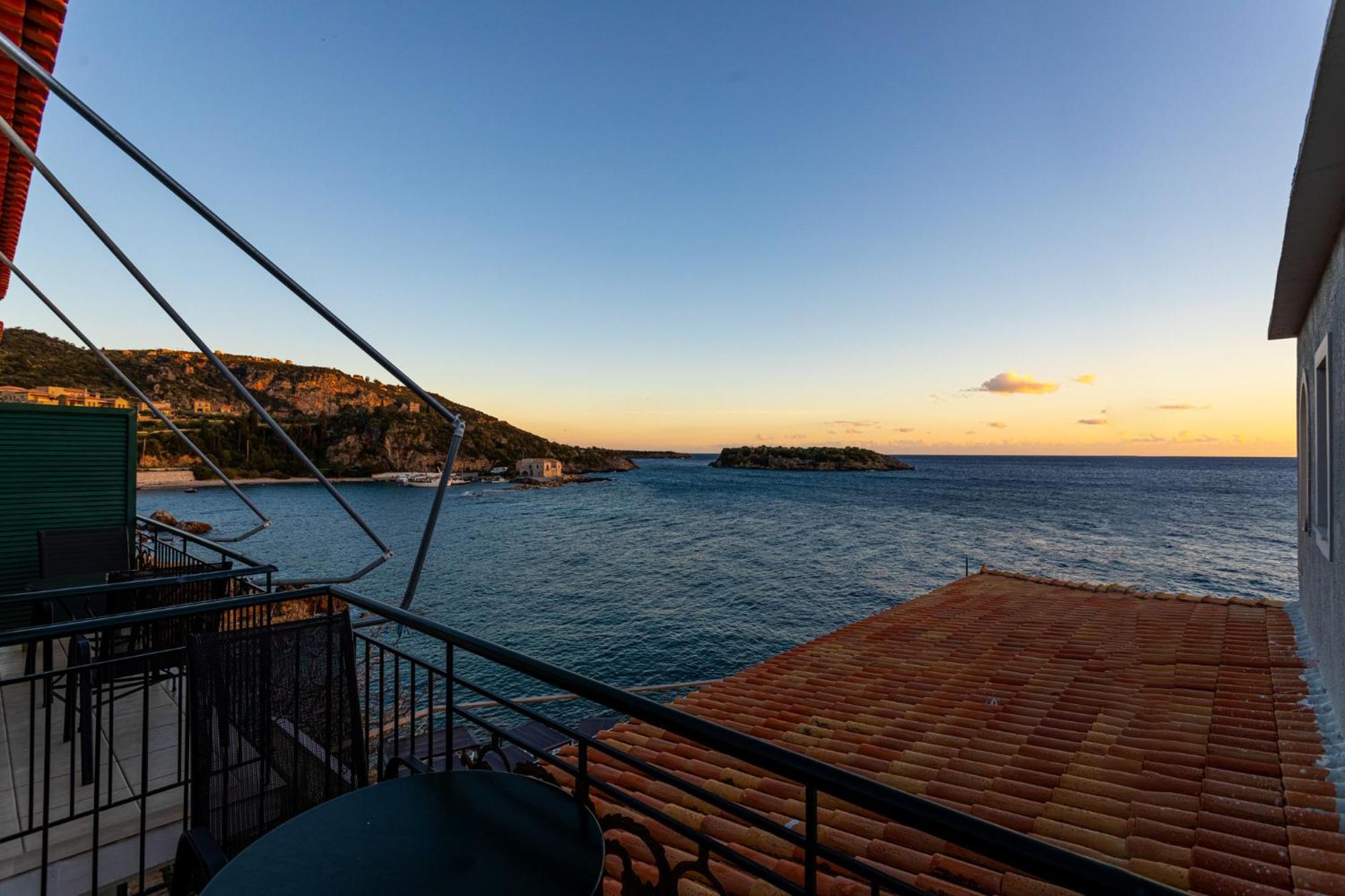 Aparthotel Marina Kardamyli Exterior foto