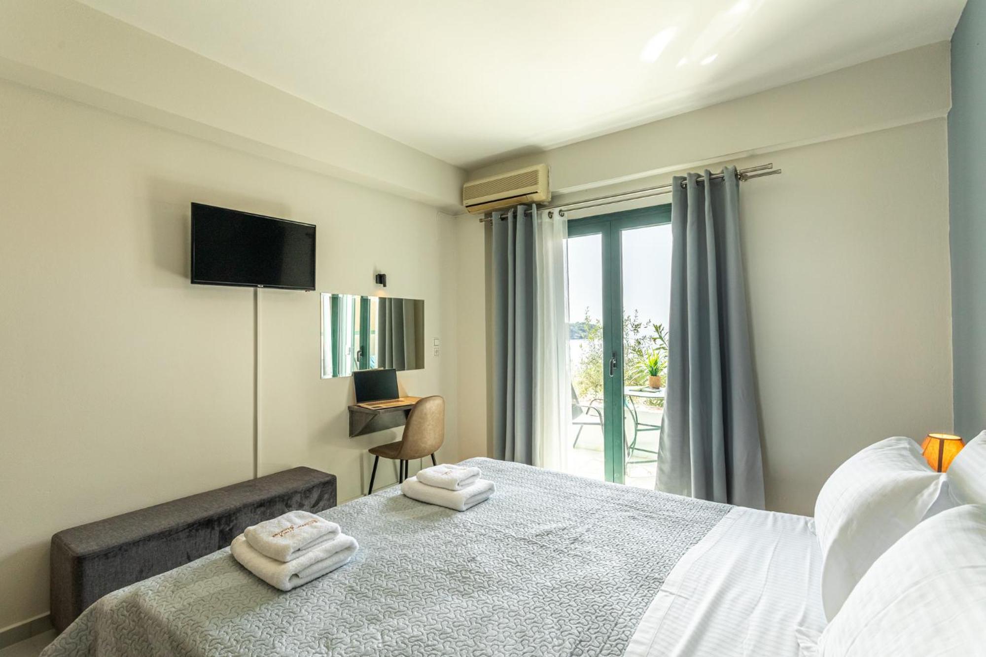 Aparthotel Marina Kardamyli Exterior foto